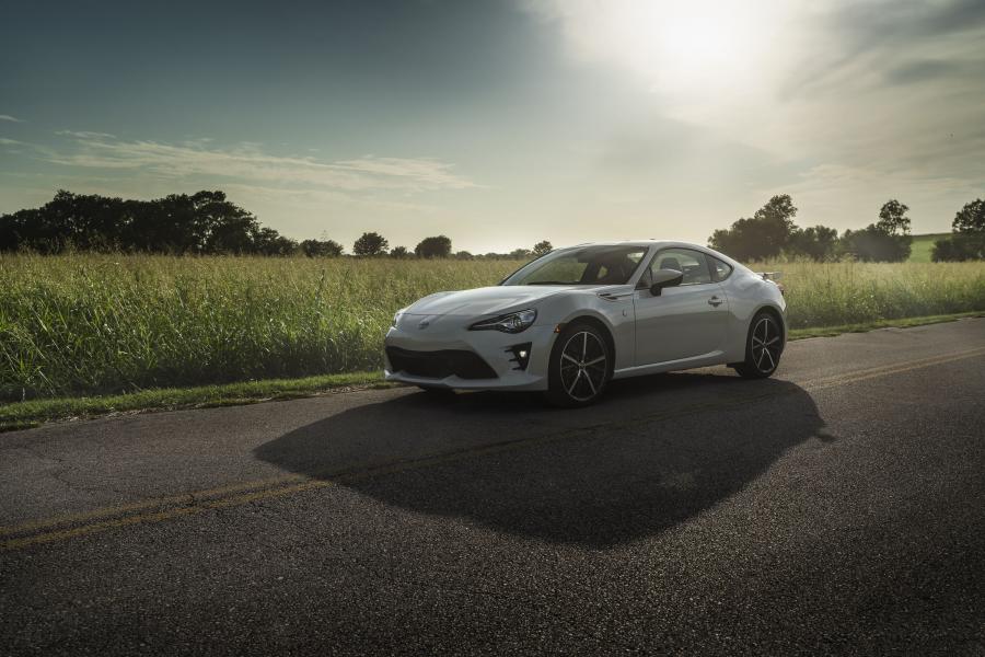  Toyota GT 86 TRD 2019 года  (NA) (фото 16 из 24)